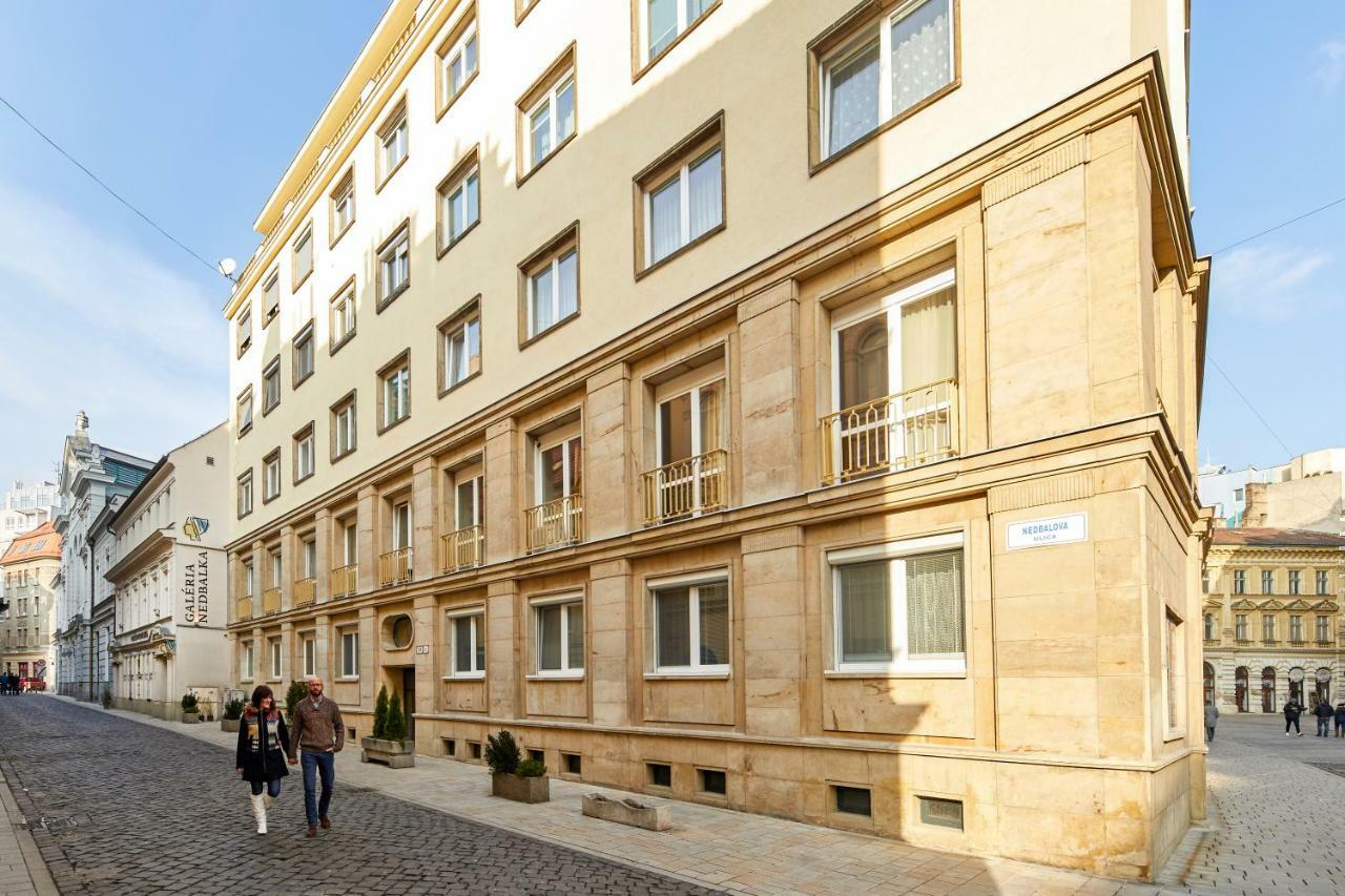 Pikachu'S Gallery - Historical Old Town Pressburg Exterior foto
